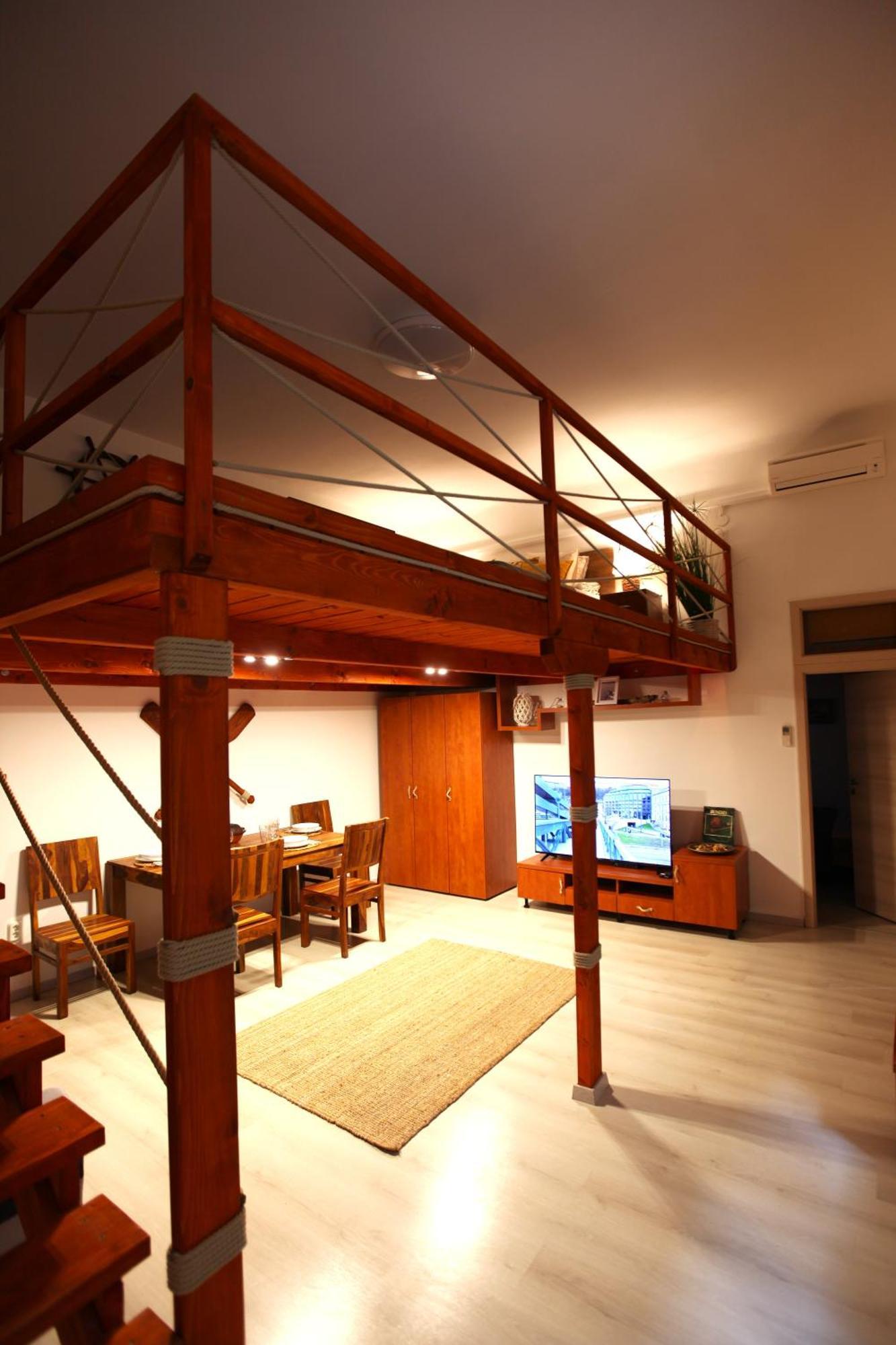 Goldcentral Apartment Danube Budapest Ngoại thất bức ảnh