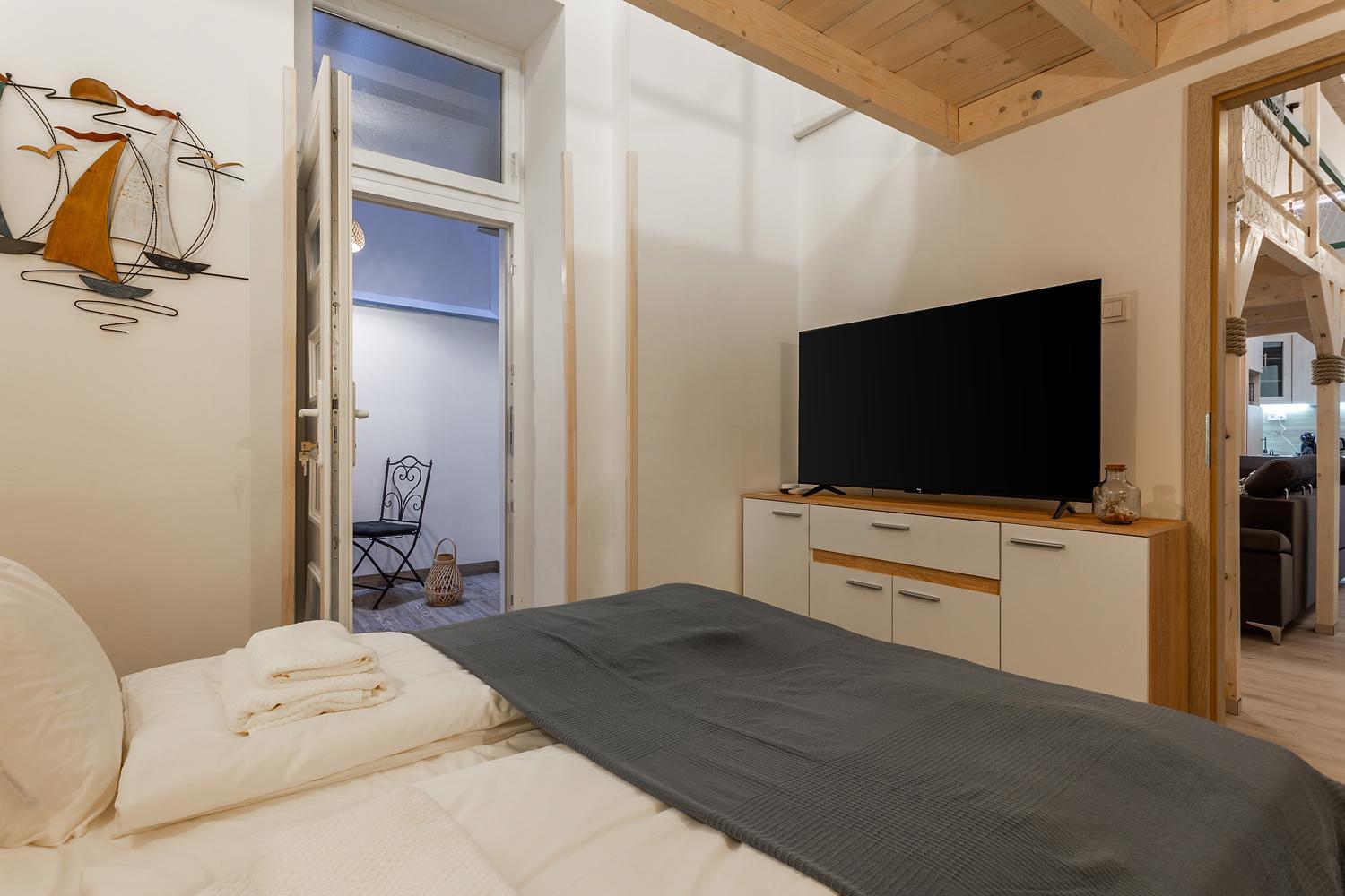 Goldcentral Apartment Danube Budapest Ngoại thất bức ảnh